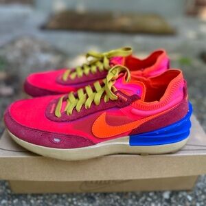 Nike Waffles Size 9